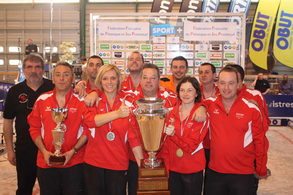 METZ tient son trophée (Photo Boulistenaute) METZ tient son trophée (Photo Boulistenaute)