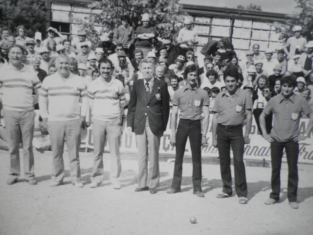 Poitier 1980 - Avant la finale du championnat de France contre les Vauclusiens tenant du titre Jaffuel - Pançin - Palazzon Poitier 1980 - Avant la finale du championnat de France contre les Vauclusiens tenant du titre Jaffuel - Pançin - Palazzon