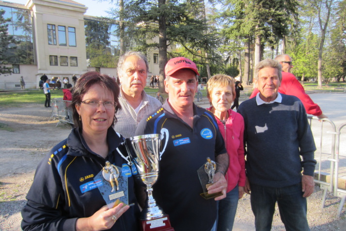 Championnat Départemental Doublette Mixte : DIEBOLD Marie Josée  et  ALEIXO Adélino Champions départemental 2014