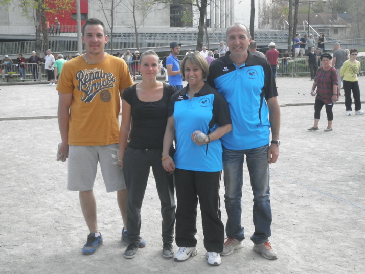 EMBRUN régne sur le Doublette Mixte 2014 EMBRUN régne sur le Doublette Mixte 2014