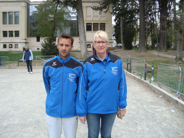 EMBRUN régne sur le Doublette Mixte 2014 EMBRUN régne sur le Doublette Mixte 2014