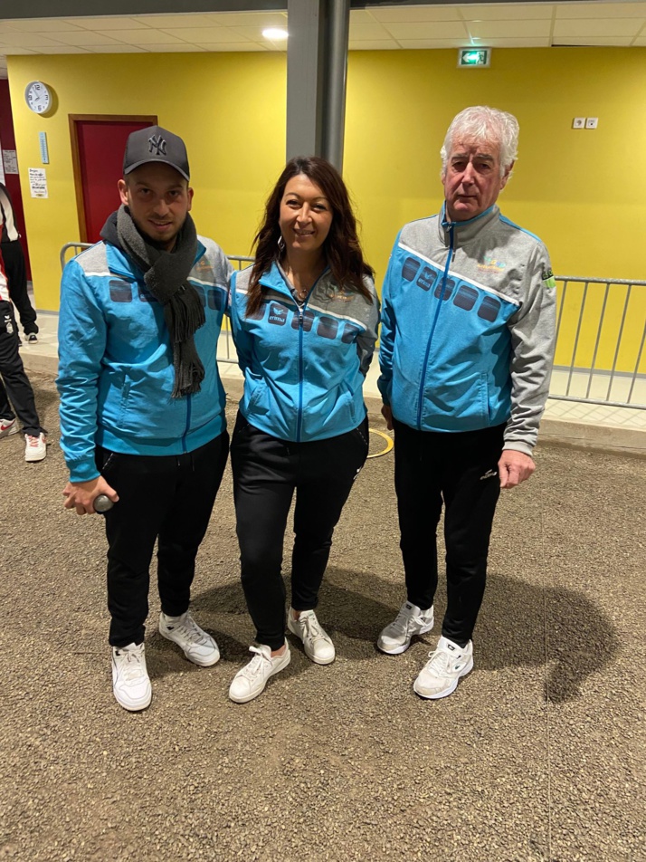 Reprise 8ème de finale du Championnat Triplettes Mixtes Reprise 8ème de finale du Championnat Triplettes Mixtes