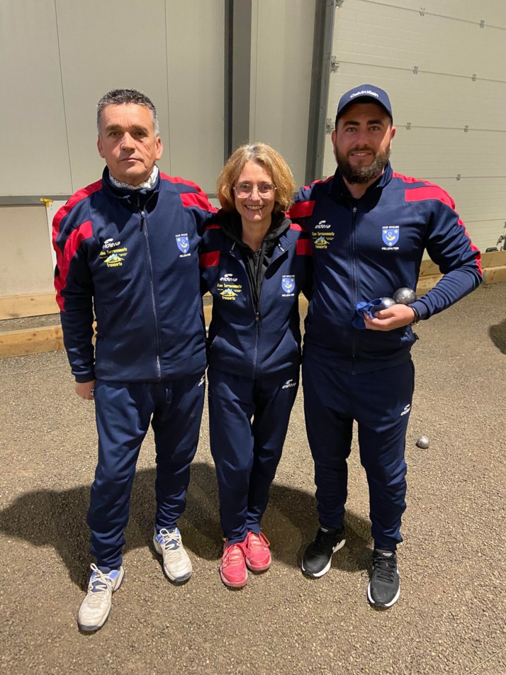 Reprise 8ème de finale du Championnat Triplettes Mixtes Reprise 8ème de finale du Championnat Triplettes Mixtes