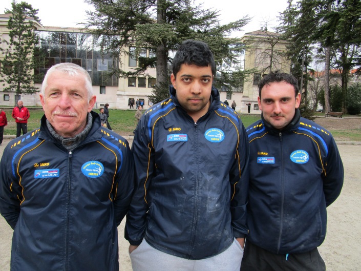 Championnat Départemental Triplettes Promotions - GAP - 21 et 22 mars 2015 Championnat Départemental Triplettes Promotions - GAP - 21 et 22 mars 2015