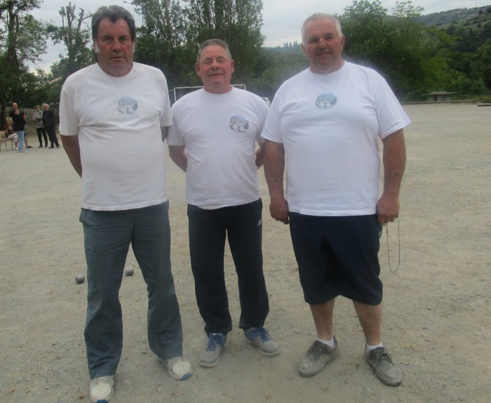 Championnat Départemental Triplette Jeu Provençal les 23 et 24 mai par secteurs. Championnat Départemental Triplette Jeu Provençal les 23 et 24 mai par secteurs.