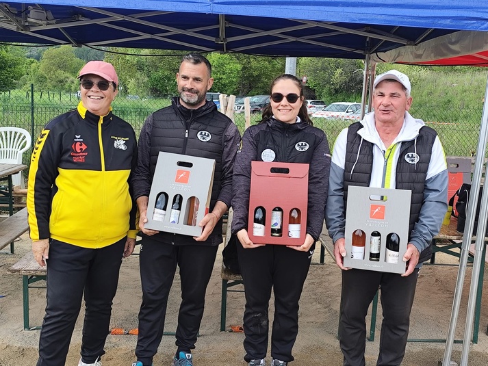 Championnat Départemental Triplettes Pétanque Mixtes les 10 et 11 mai 2025 à La Roche des Arnauds Championnat Départemental Triplettes Pétanque Mixtes les 10 et 11 mai 2025 à La Roche des Arnauds