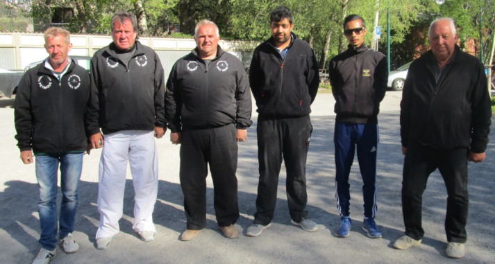 Championnat Départemental Triplettes Jeu Provençal 14 et 15 mai 2016 à Briançon Championnat Départemental Triplettes Jeu Provençal 14 et 15 mai 2016 à Briançon