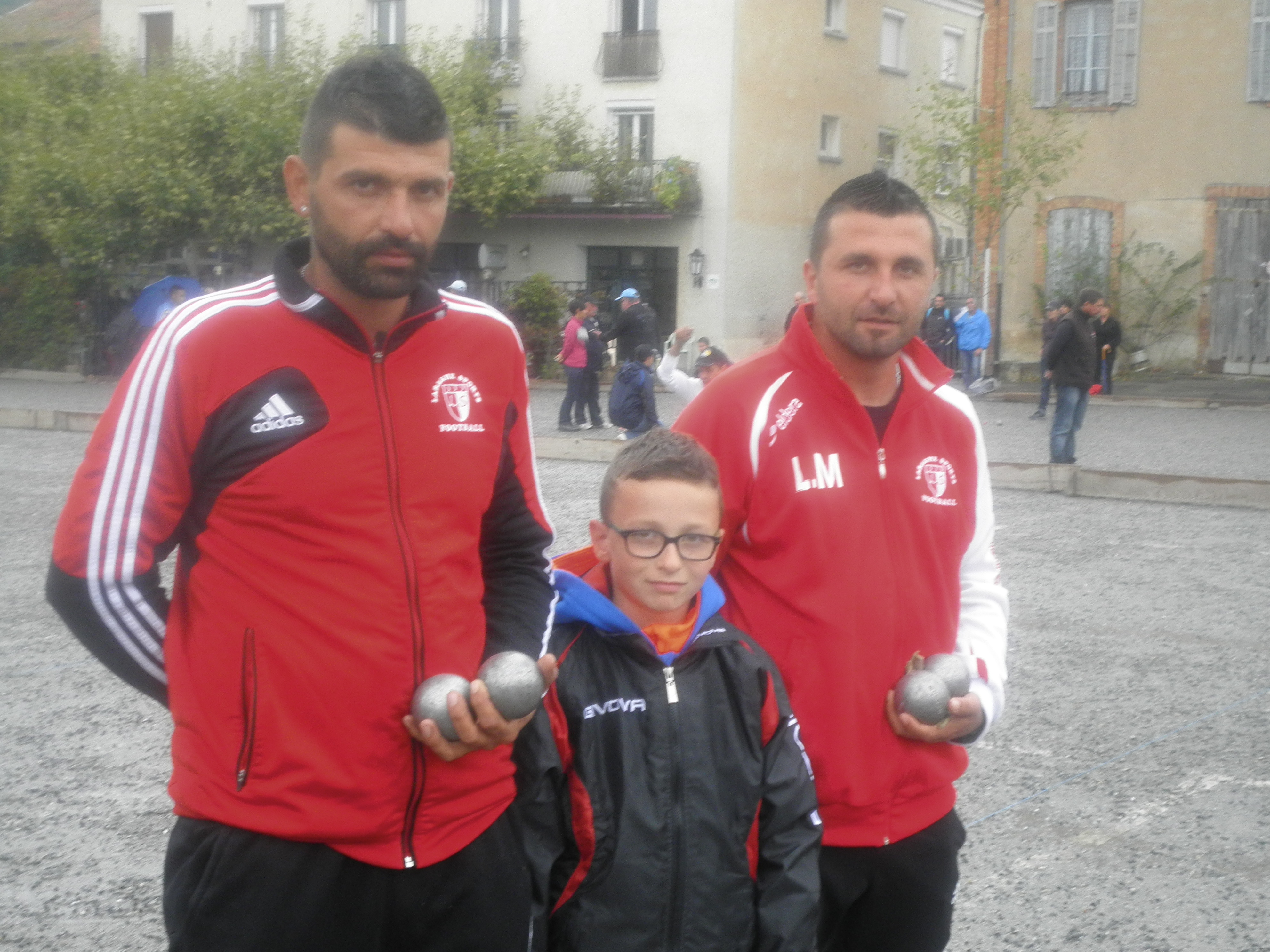 LARAGNE: Résultats du Triplette Pétanque mercredi 24 septembre 2014