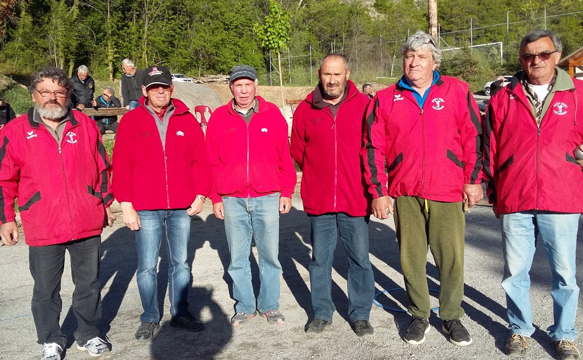 Championnat Départemental Triplettes vétérans le 19 mai à Guillestre Championnat Départemental Triplettes vétérans le 19 mai à Guillestre