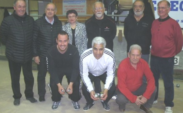 JEU PROVENCAL : Souvenir Fernand ALBARACINE   ----     SEARD - RICHAUD - LOUBO vainqueurs
