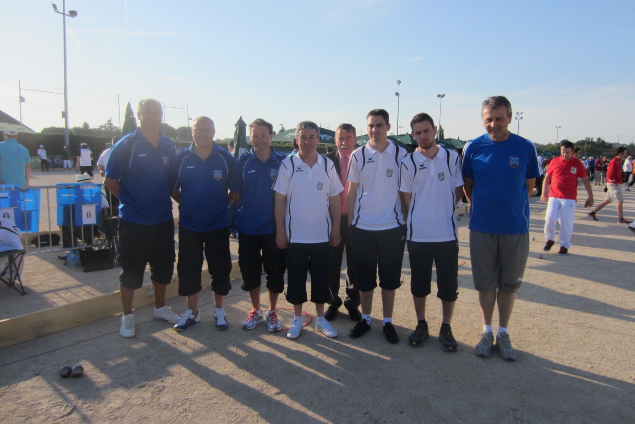 Retour sur le Championnat de France triplette jeu provençal à Vauvert.... Retour sur le Championnat de France triplette jeu provençal à Vauvert....